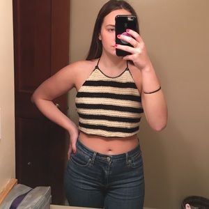 GAP Cropped Knit Shirt